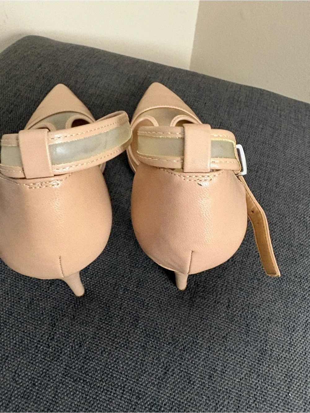 INC Women’s Beige Closed Toe Heels Faux Leather Size 8.5 Used